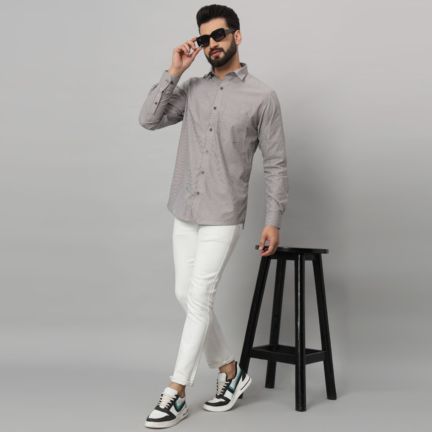 White and Brown Lining Shirt - Stylish, Comfortable, and Versatile Suitable For Every Season